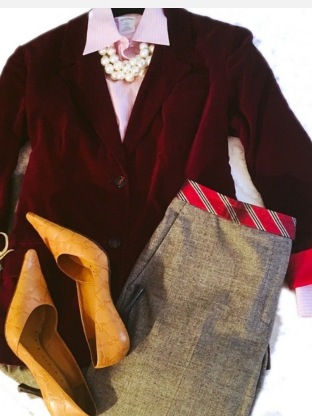 Vintage Burgundy Velvet Blazer 16